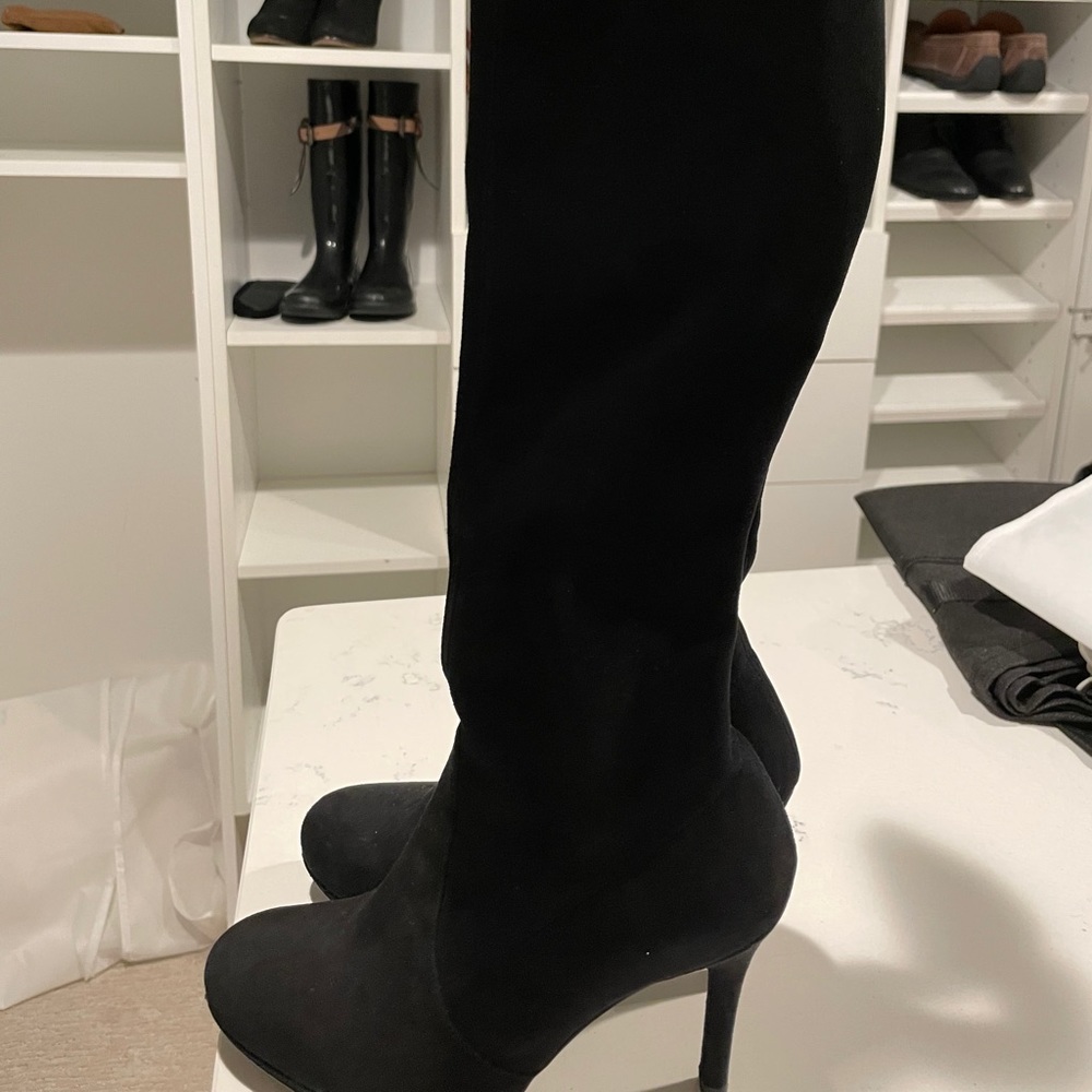 Stuart Weitzman Give It Up Suede Boots